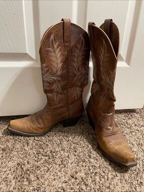 Ariat Brown Embroidered Western Heeled Boots